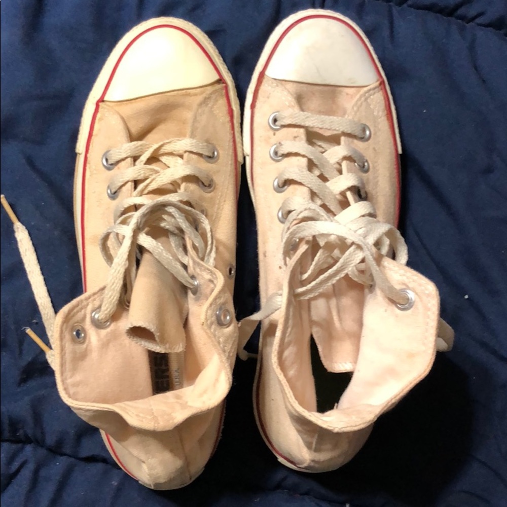 Eggshell Converse canvas high tops Chucks all-star